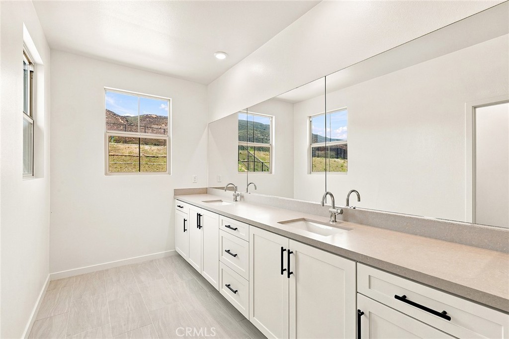 16072 Butterfly Drive Property Photo 25