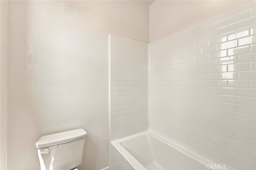 16072 Butterfly Drive Property Photo 32