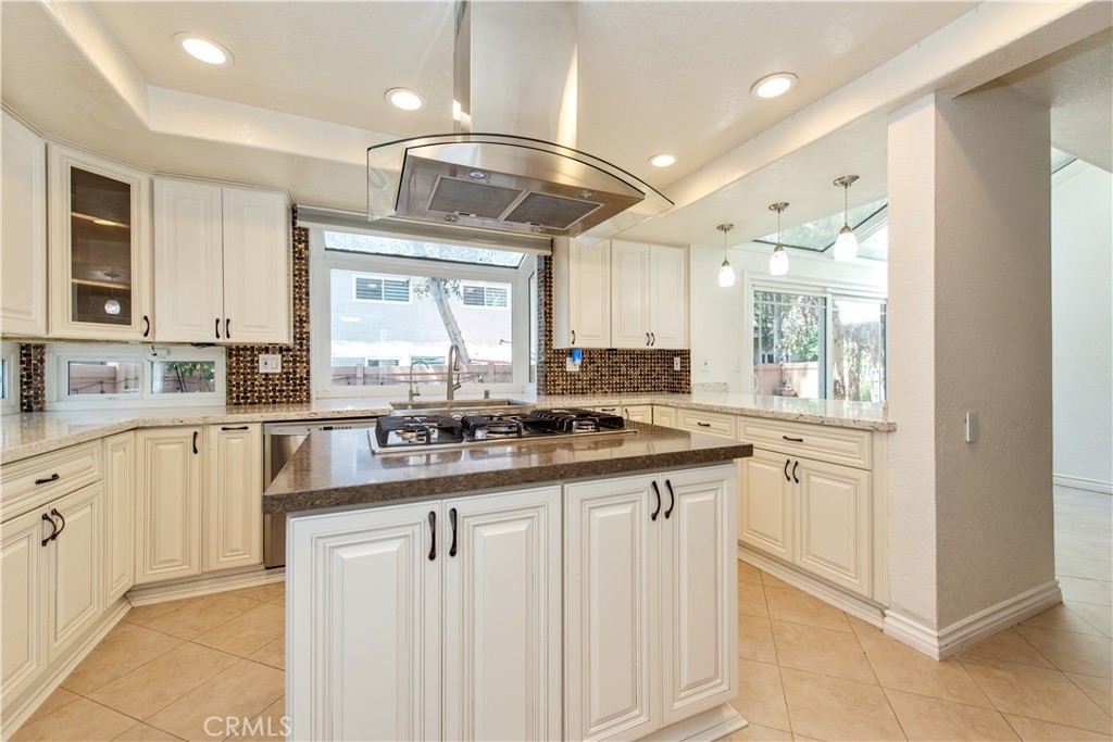 22625 Wood Shadow Property Photo 12