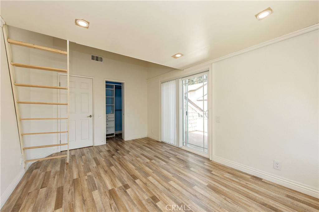 22625 Wood Shadow Property Photo 19
