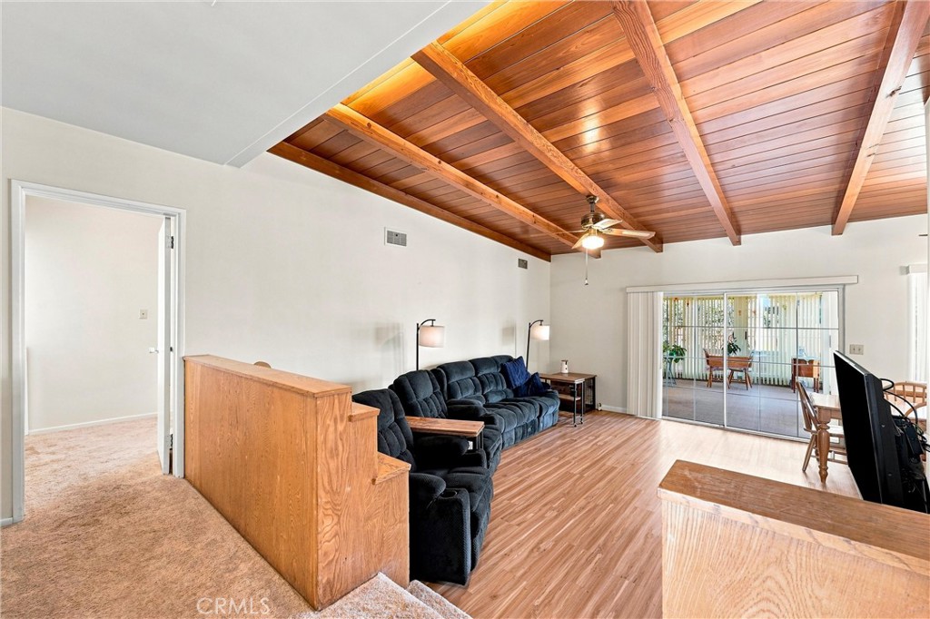 15303 Bluefield Ave Property Photo 3