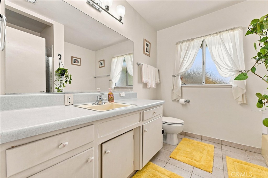 15303 Bluefield Ave Property Photo 14