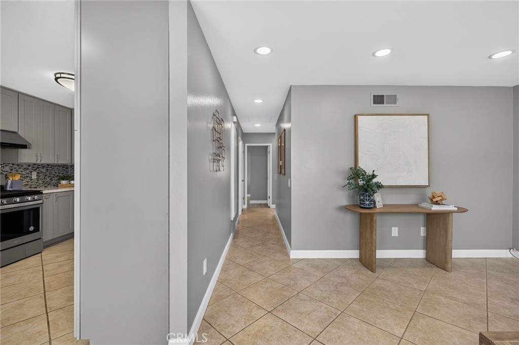 16516 Le Grande Lane Property Photo 22