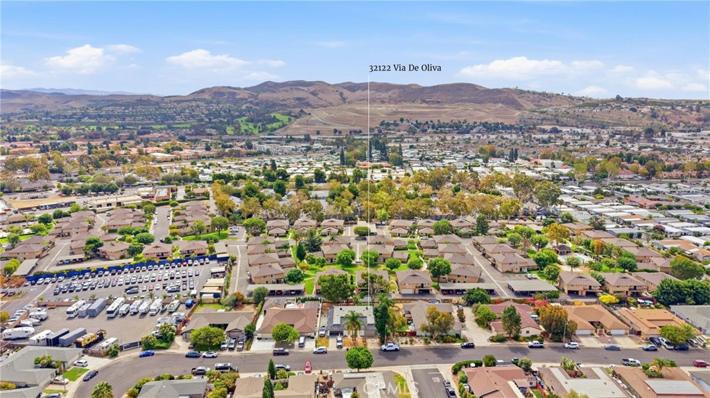 32112 Via De Olivia Property Photo