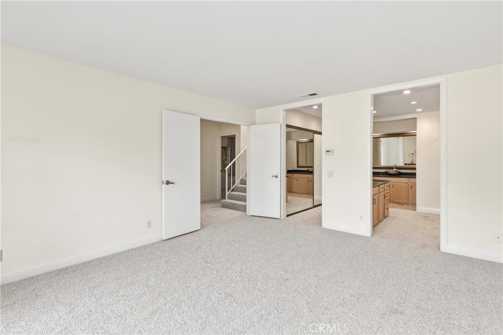 27 Palos 63 Property Photo 15