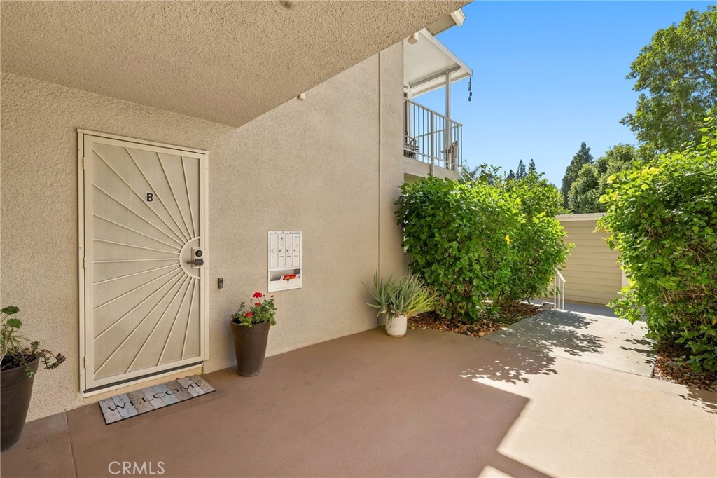 526 Calle Aragon B Property Photo 26