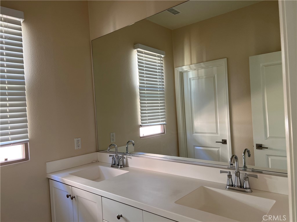 75 Darby Property Photo 27