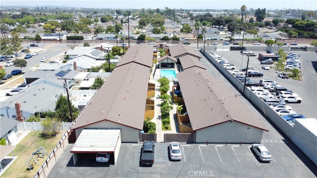 6851 Dale Property Photo 6