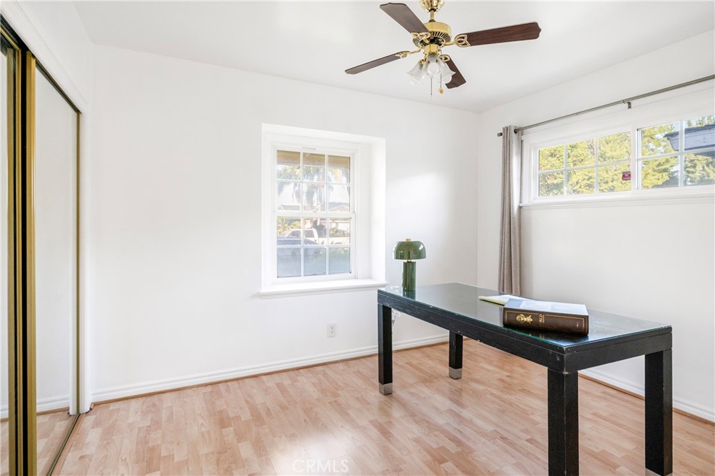 7441 Irwingrove Drive Property Photo 10