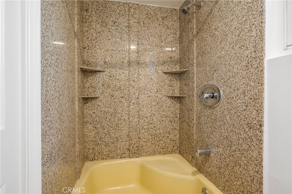 7441 Irwingrove Drive Property Photo 16
