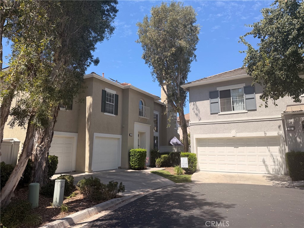 60 Melrose Property Photo 2