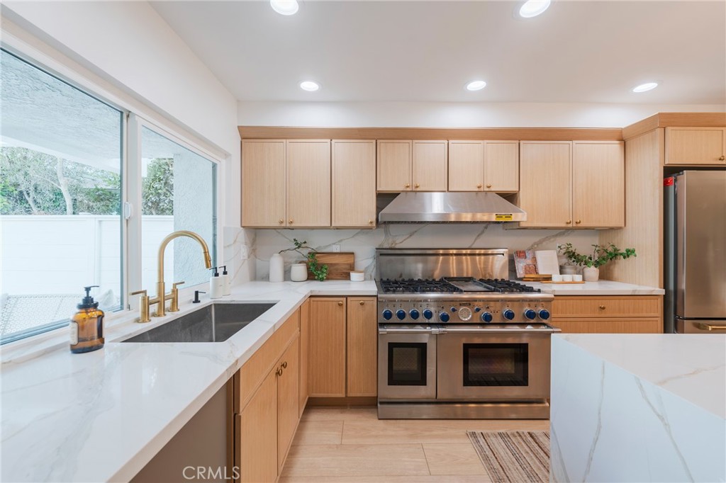 518 19th Property Photo 12