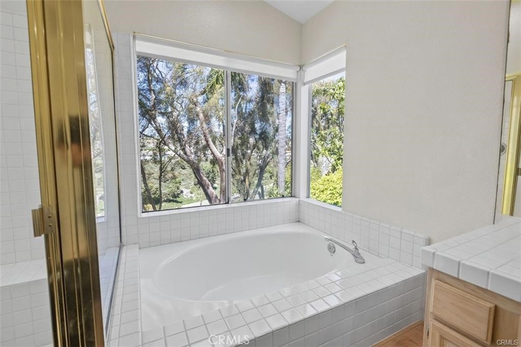 14 Imperatrice Property Photo 21