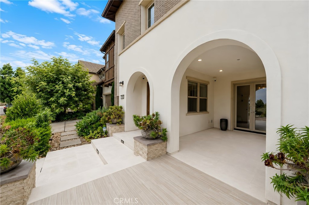 110 Perspective Property Photo 3
