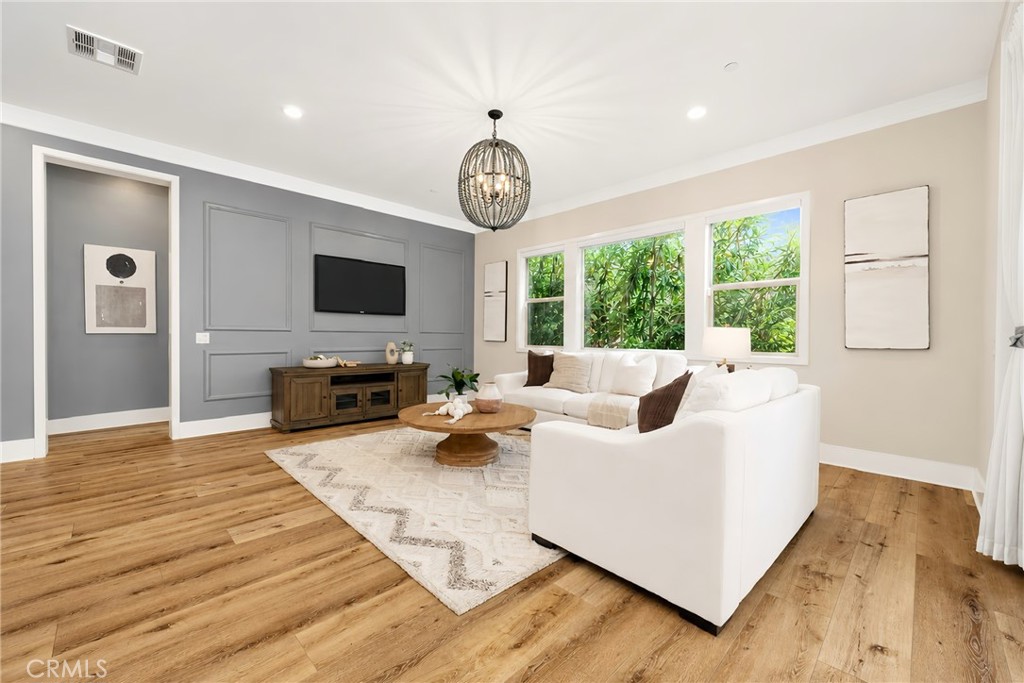 110 Perspective Property Photo 23