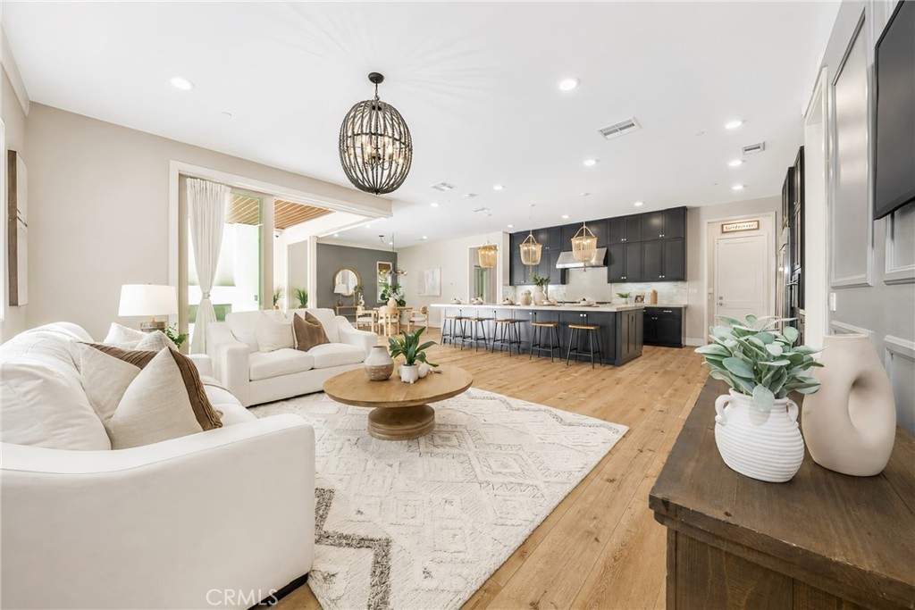 110 Perspective Property Photo 24
