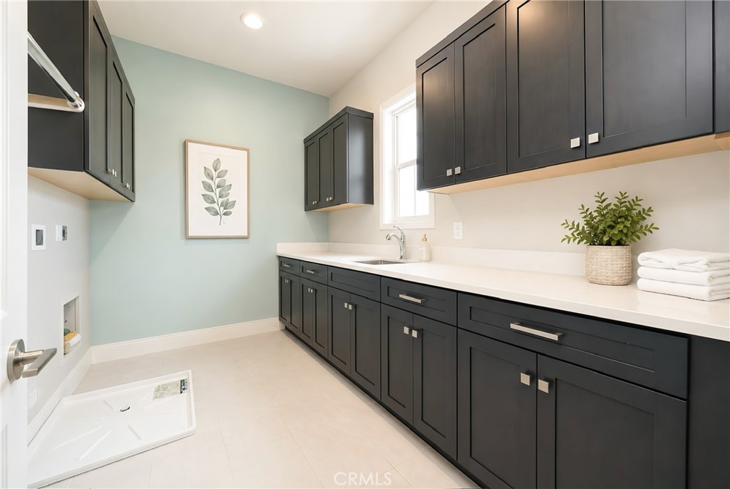 110 Perspective Property Photo 44