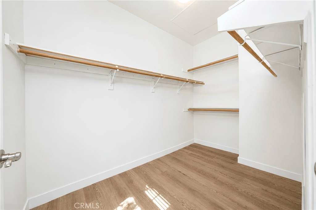 221 Mantle Property Photo 25