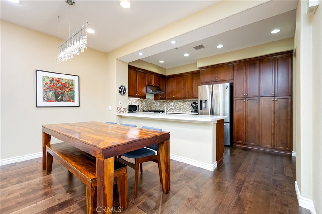 45 Iceberg Rose Property Photo 11