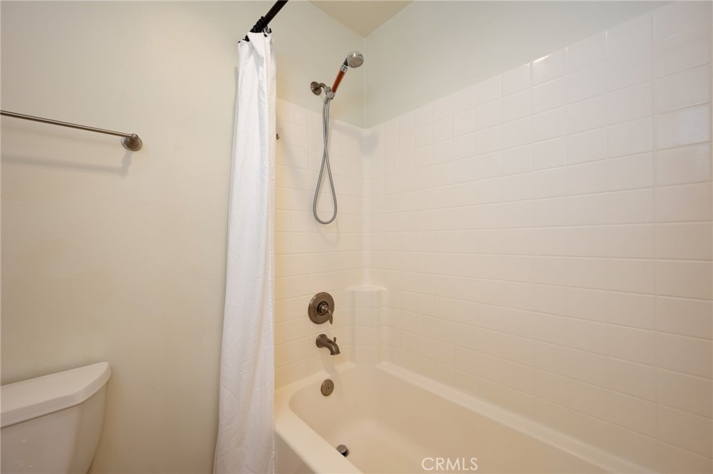 45 Iceberg Rose Property Photo 42
