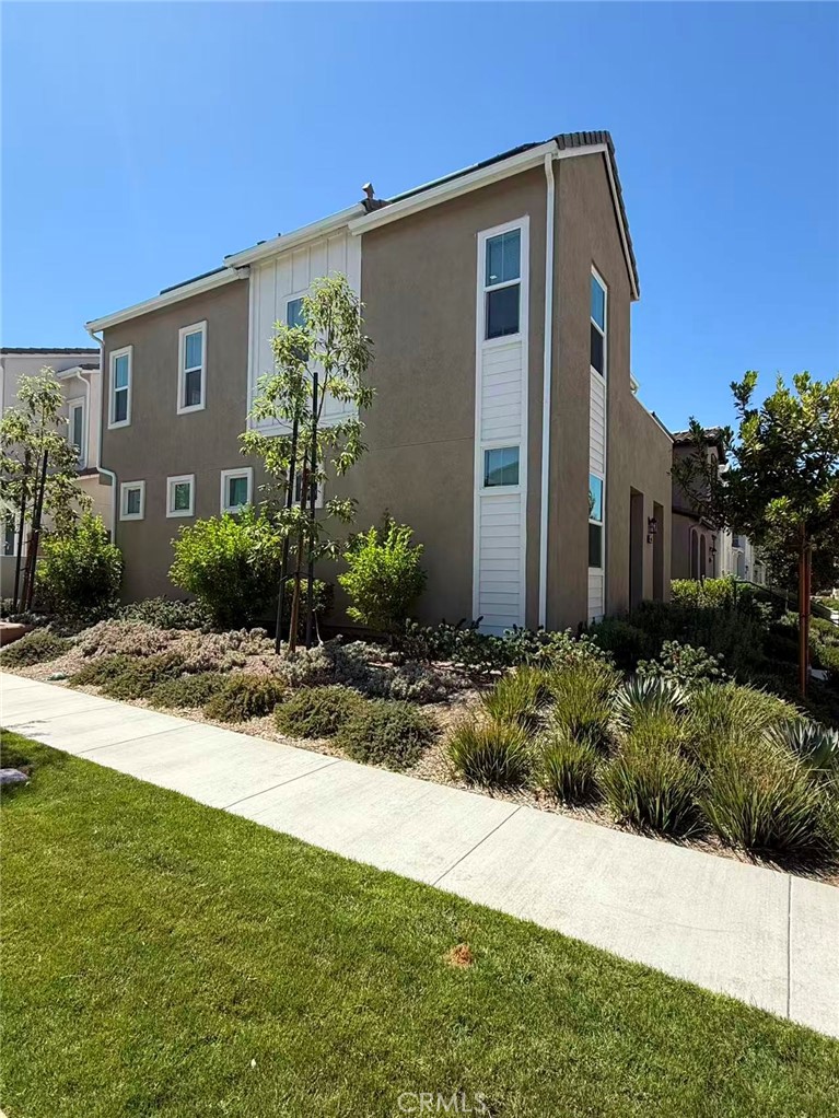 4069 Summer Way Property Photo 2