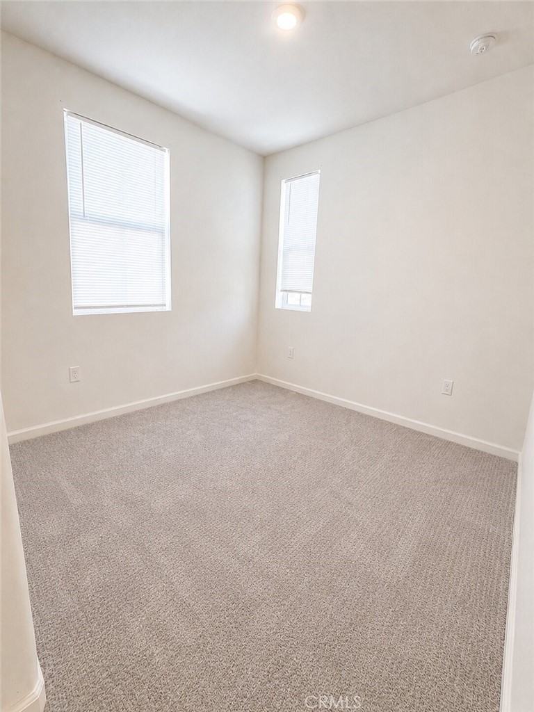 4069 Summer Way Property Photo 5