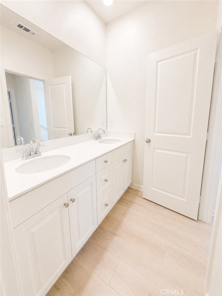 4069 Summer Way Property Photo 7