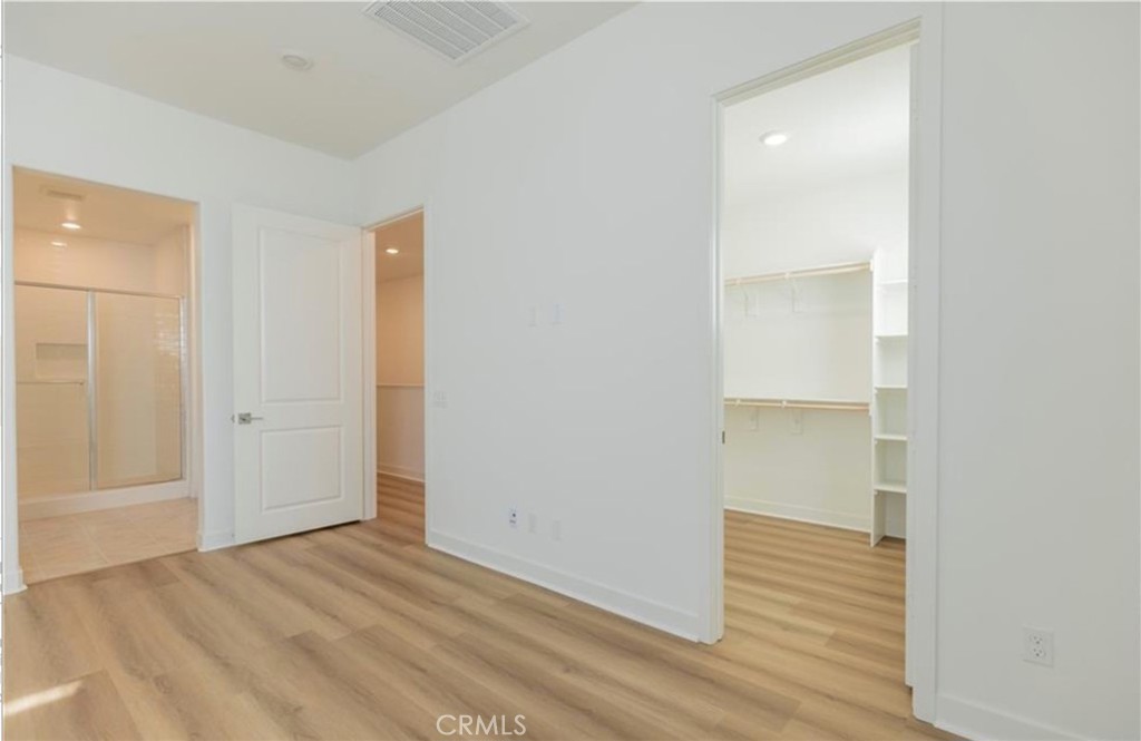 340 Tank Property Photo 17