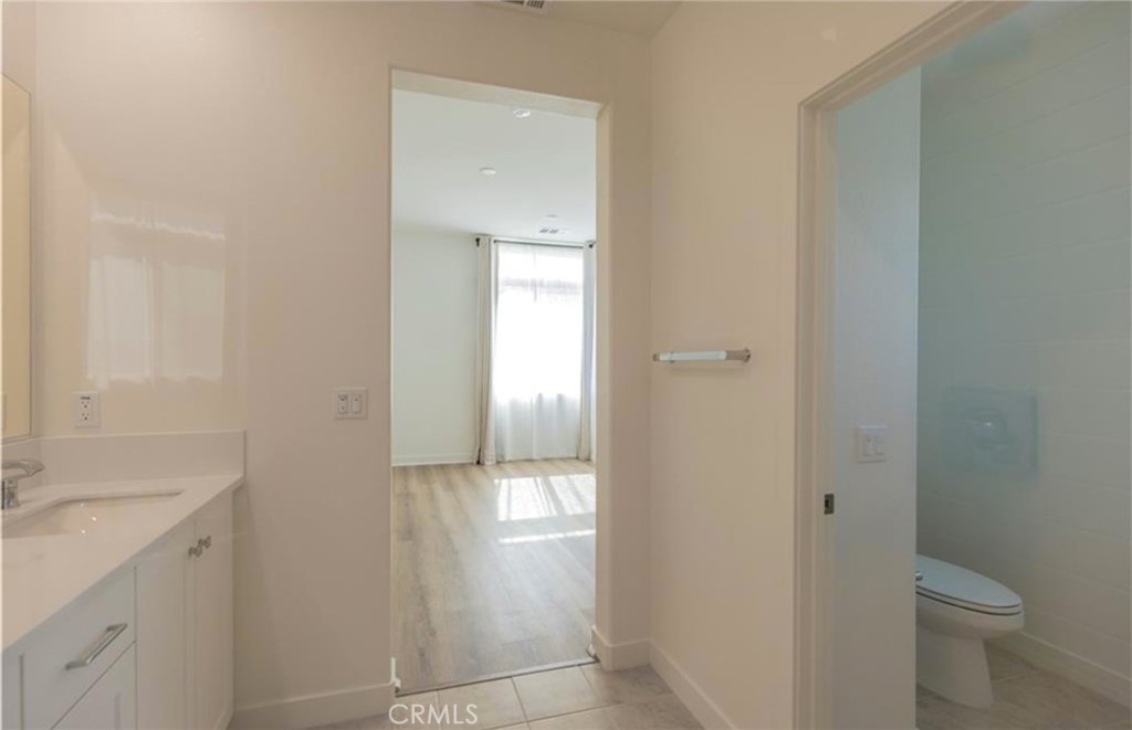 340 Tank Property Photo 20
