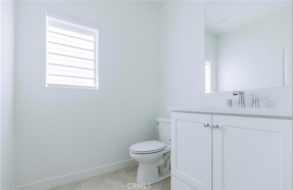 340 Tank Property Photo 27