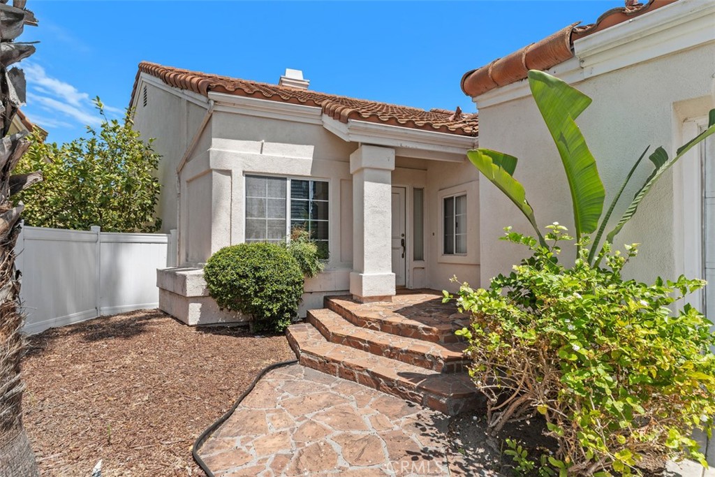 7 Del Perlatto Property Photo 2