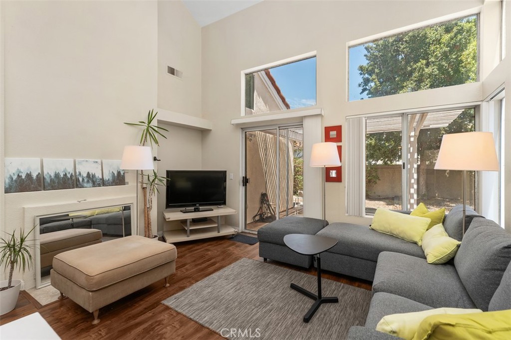 7 Del Perlatto Property Photo 5