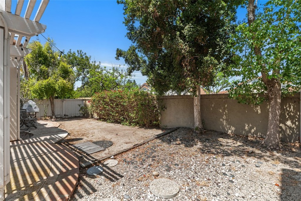 7 Del Perlatto Property Photo 14