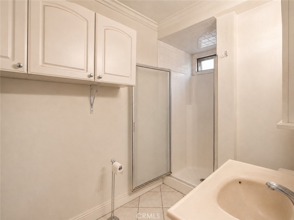 711 Huntington Property Photo 40