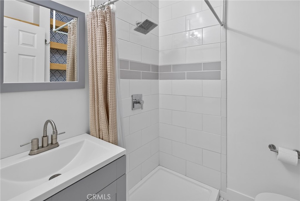 568 Carrie Circle Property Photo 7