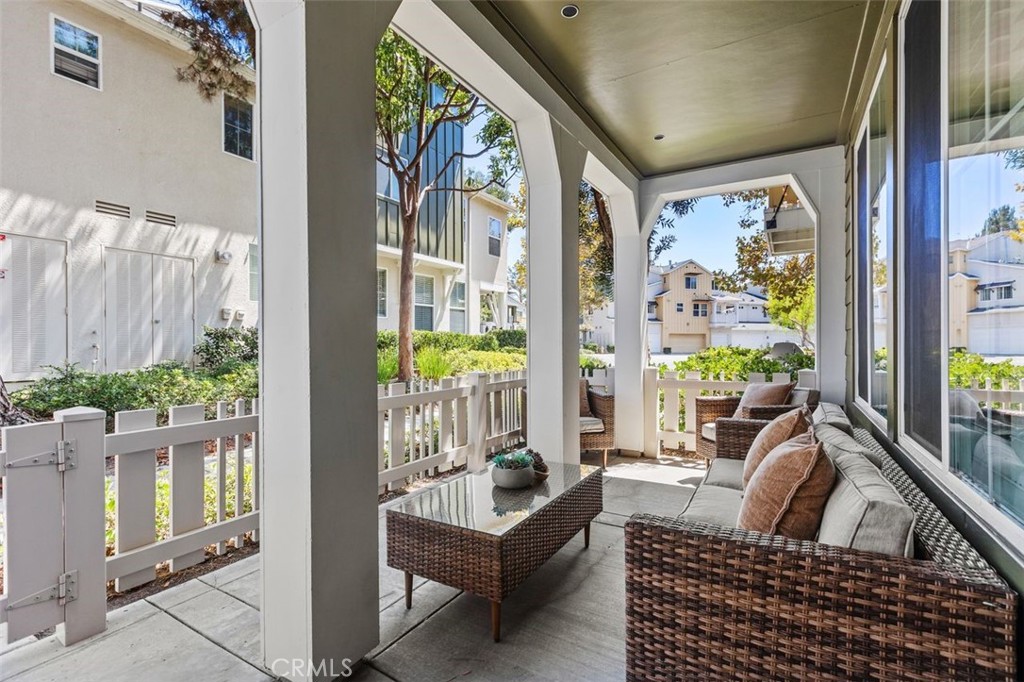 25 Platinum Property Photo 4