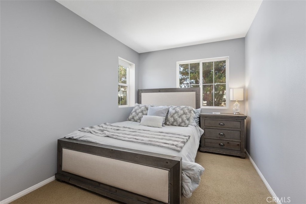25 Platinum Property Photo 32