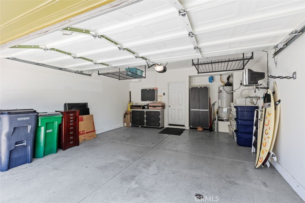 25 Platinum Property Photo 33