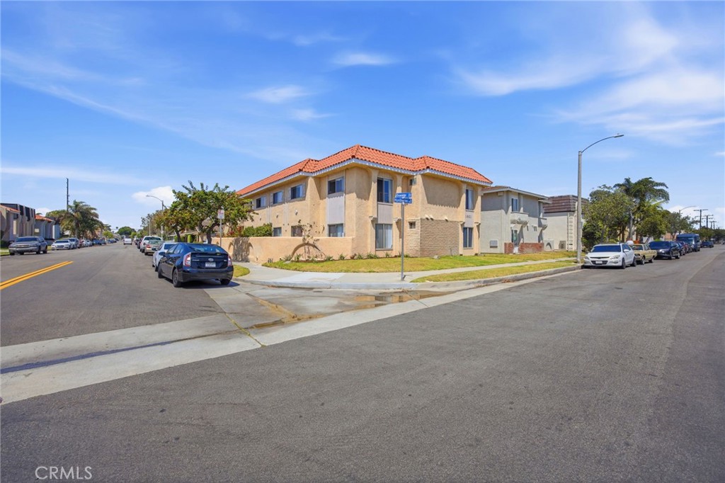 1501 Huntington Street Property Photo 2