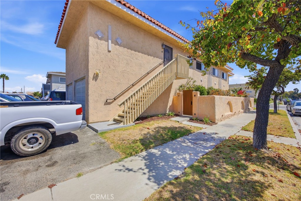 1501 Huntington Street Property Photo 6