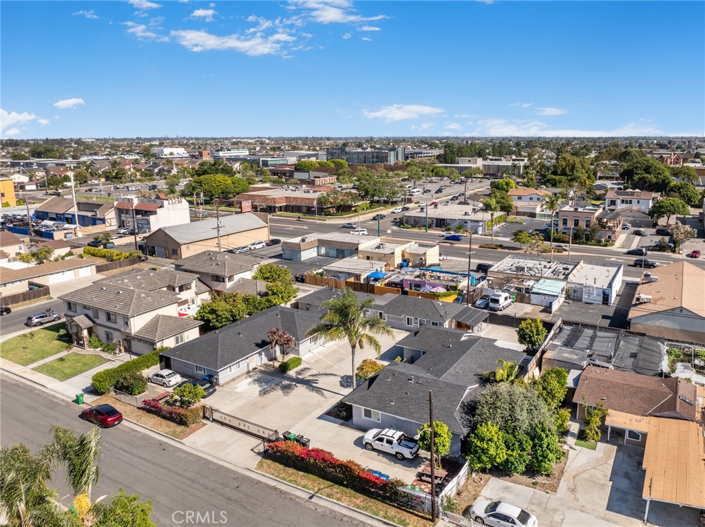8082 18th Property Photo 1