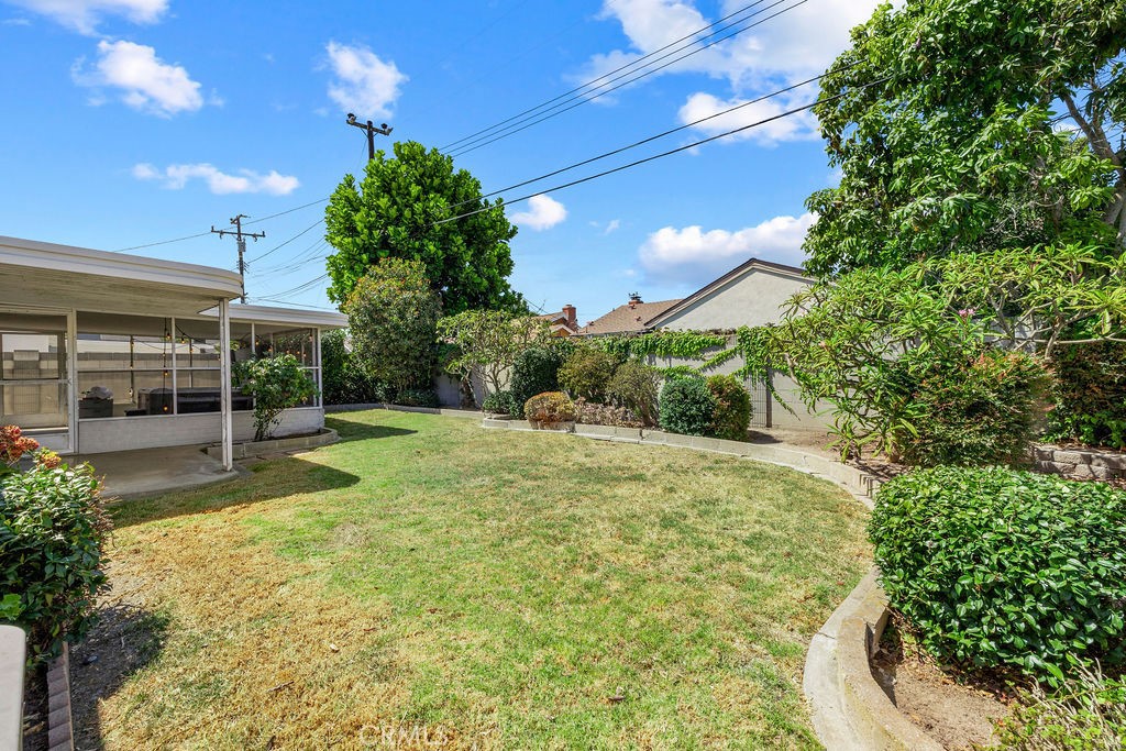 8181 Holland Drive Property Photo 18