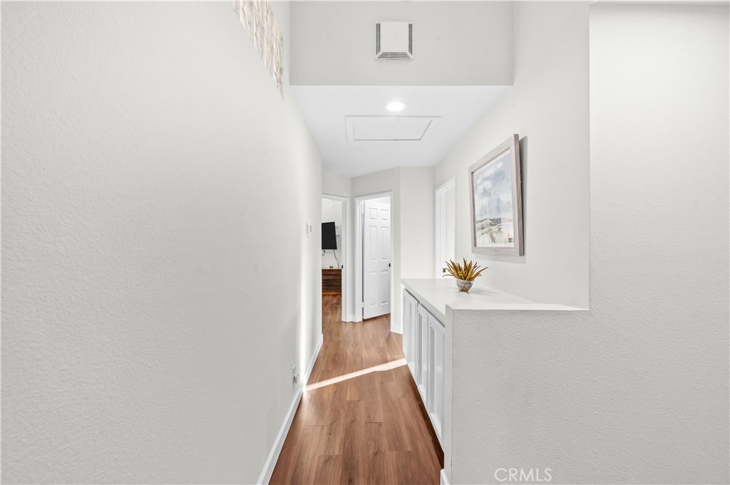 208 Calabria Court Property Photo 31