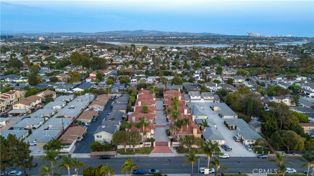208 Calabria Court Property Photo 47