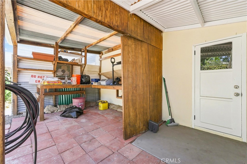 220 Knox Place Property Photo 25