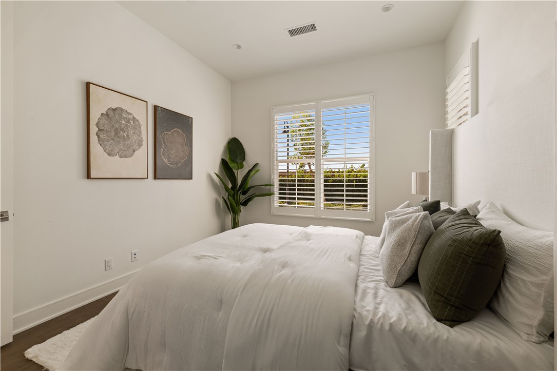 137 Trumpet Flower Property Photo 10