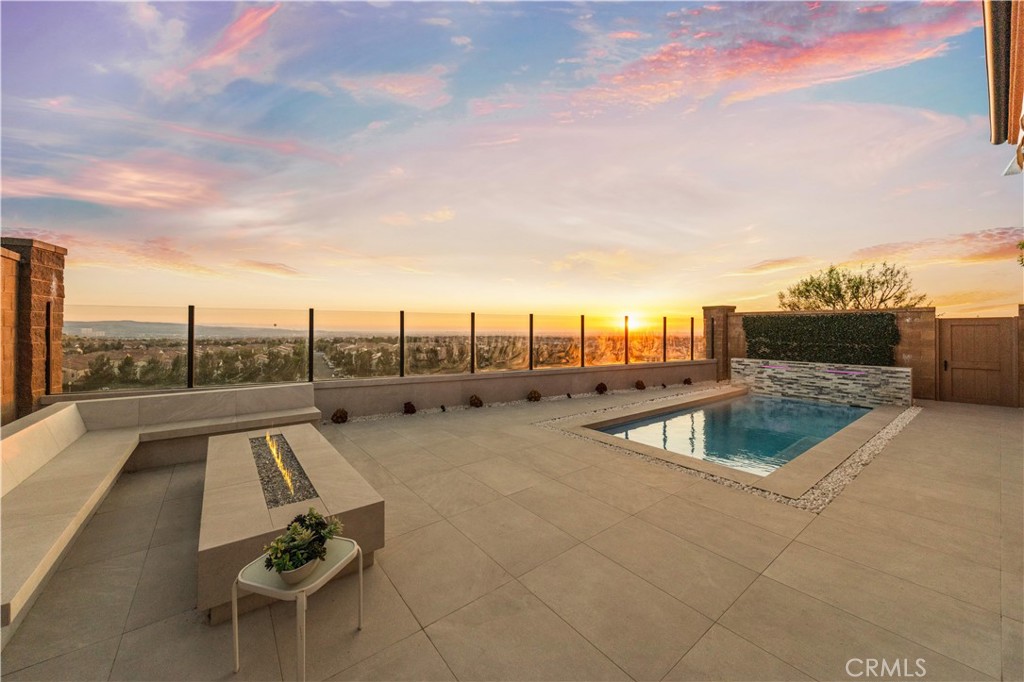 137 Trumpet Flower Property Photo 41