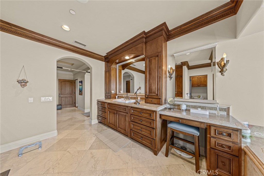 41 Marbella Property Photo 25