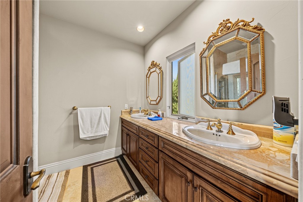 41 Marbella Property Photo 36