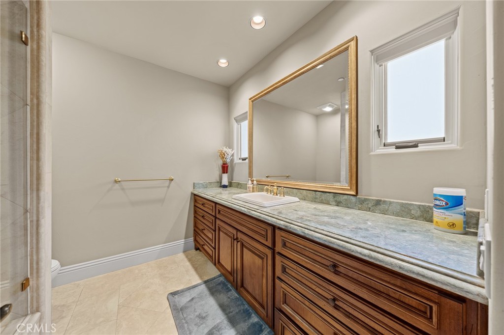 41 Marbella Property Photo 39